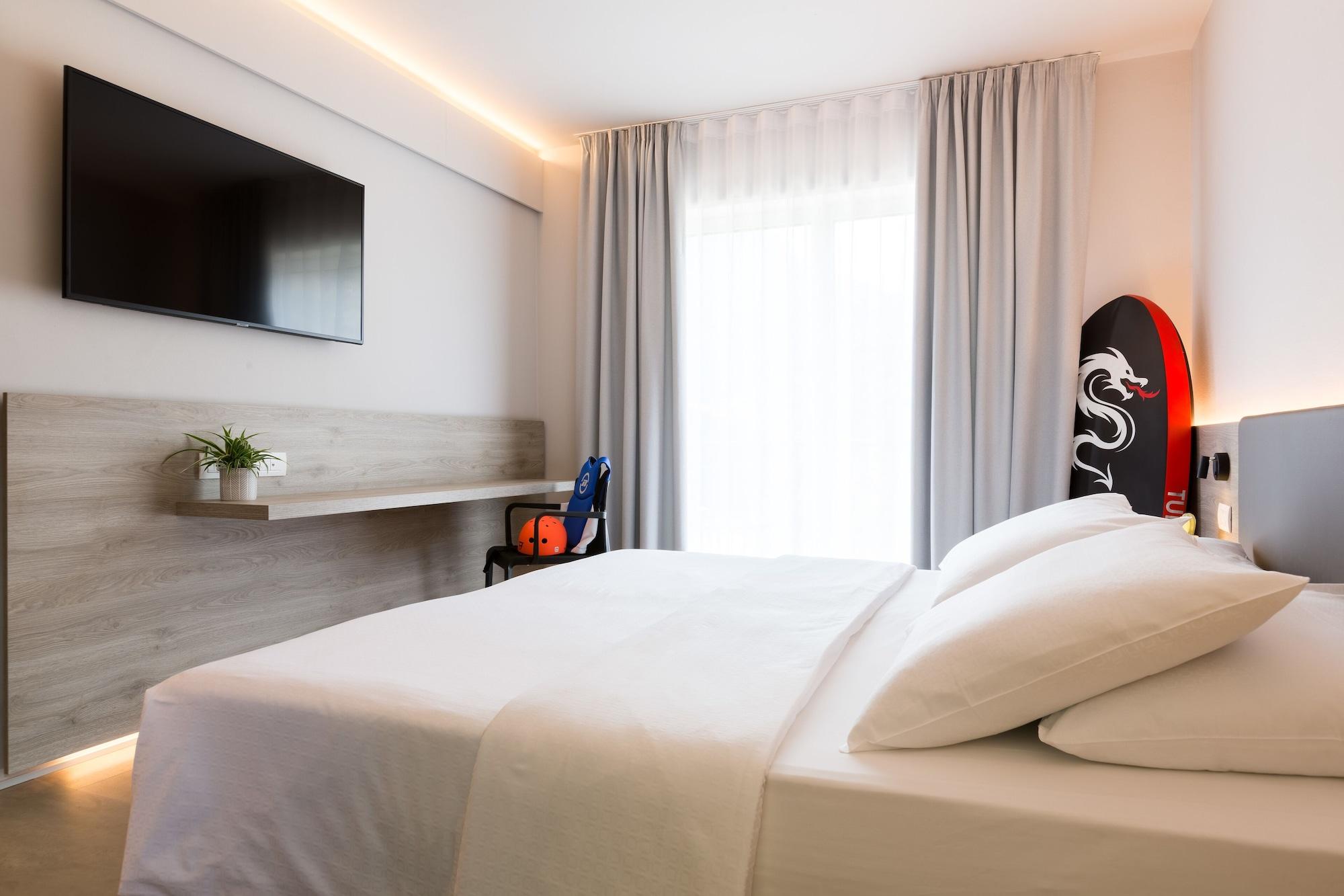 Goti Hotel Torbole Sul Garda Dış mekan fotoğraf